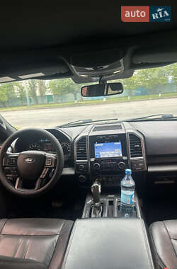Пікап Ford F-150 2016 в 