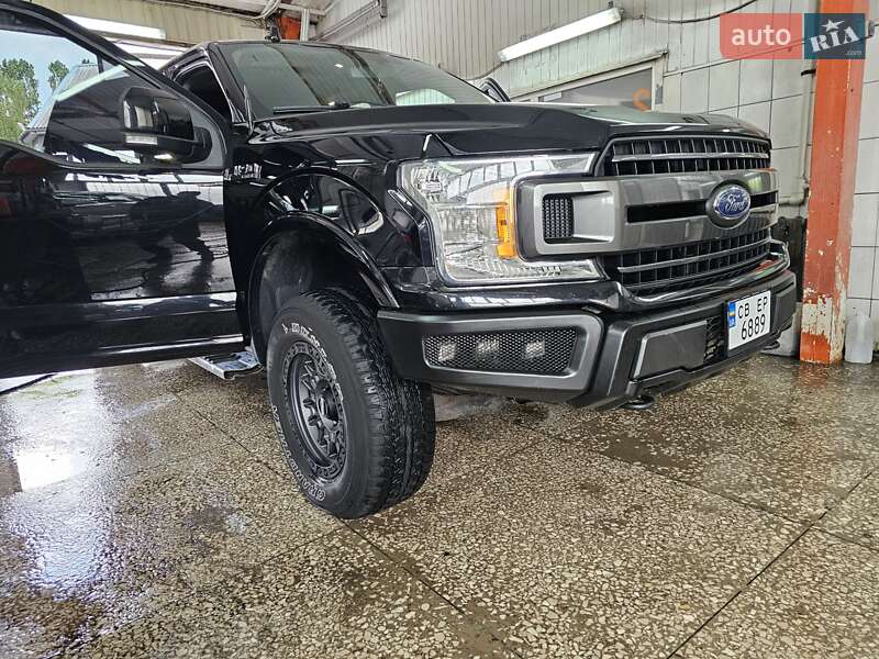 Пикап Ford F-150 2018 в Чернигове