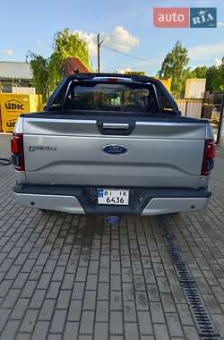 Пікап Ford F-150 2015 в 