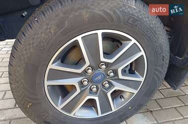 Пікап Ford F-150 2015 в 