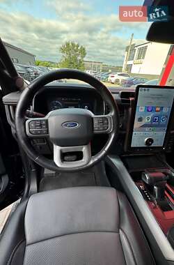 Пикап Ford F-150 2022 в 