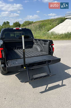 Пикап Ford F-150 2023 в 