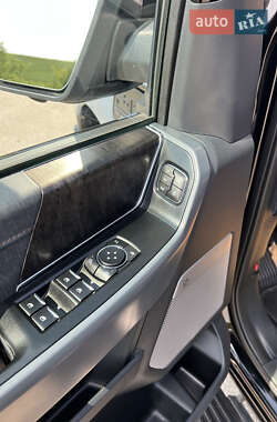 Пикап Ford F-150 2023 в 