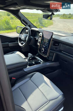Пикап Ford F-150 2023 в 