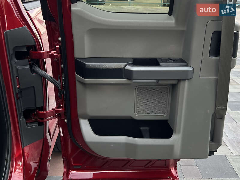 Пикап Ford F-150 2017 в Киеве