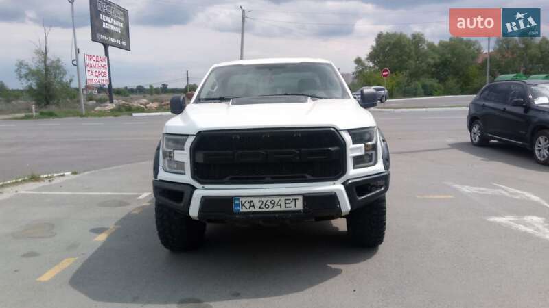 Пікап Ford F-150 2016 в 