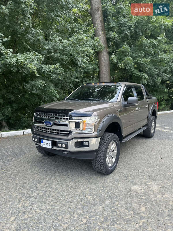 Пикап Ford F-150 2018 в Черновцах