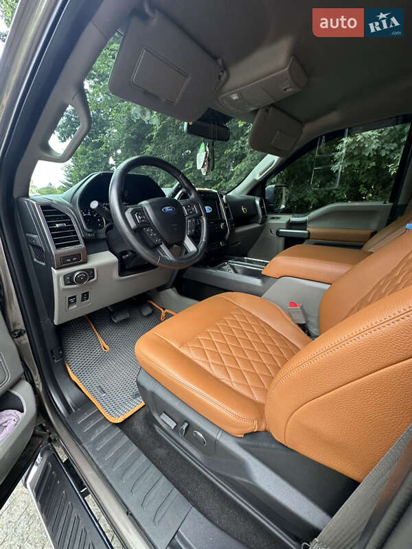 Пикап Ford F-150 2018 в Черновцах