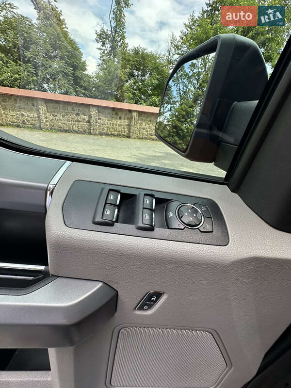 Пикап Ford F-150 2018 в Черновцах