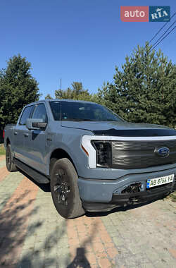 Пикап Ford F-150 2023 в 