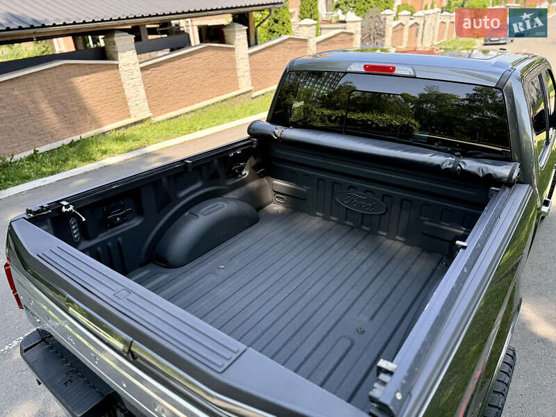 Пикап Ford F-150 2016 в Киеве