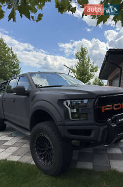 Пикап Ford F-150 2015 в 