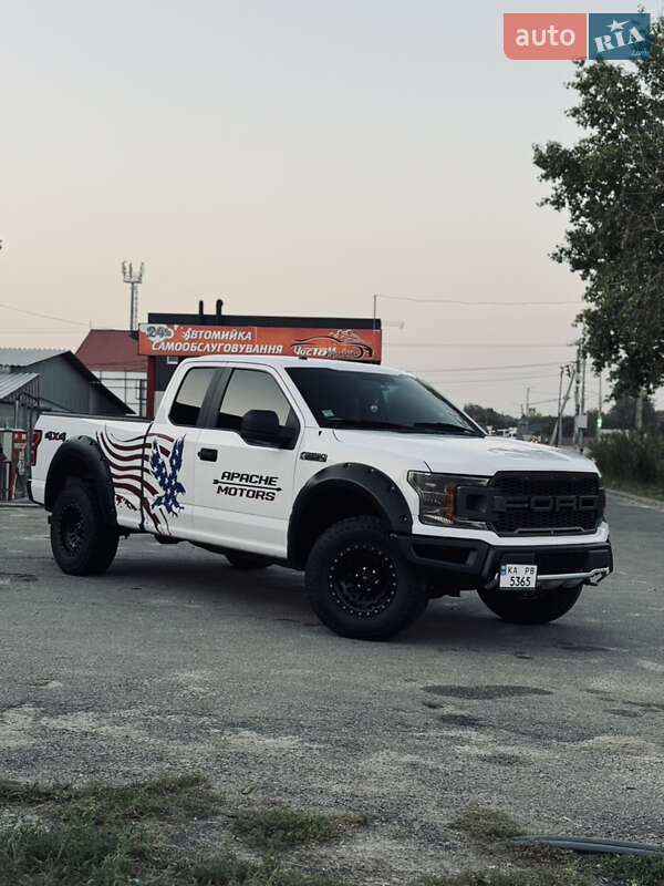 Пикап Ford F-150 2018 в 