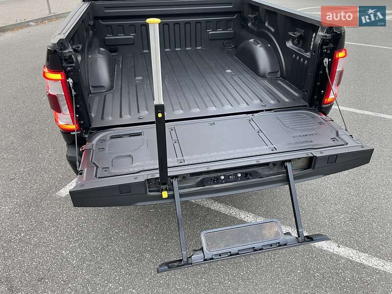 Пикап Ford F-150 2021 в Киеве
