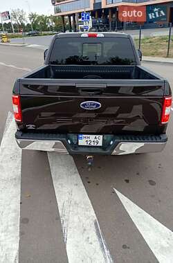 Пикап Ford F-150 2019 в 