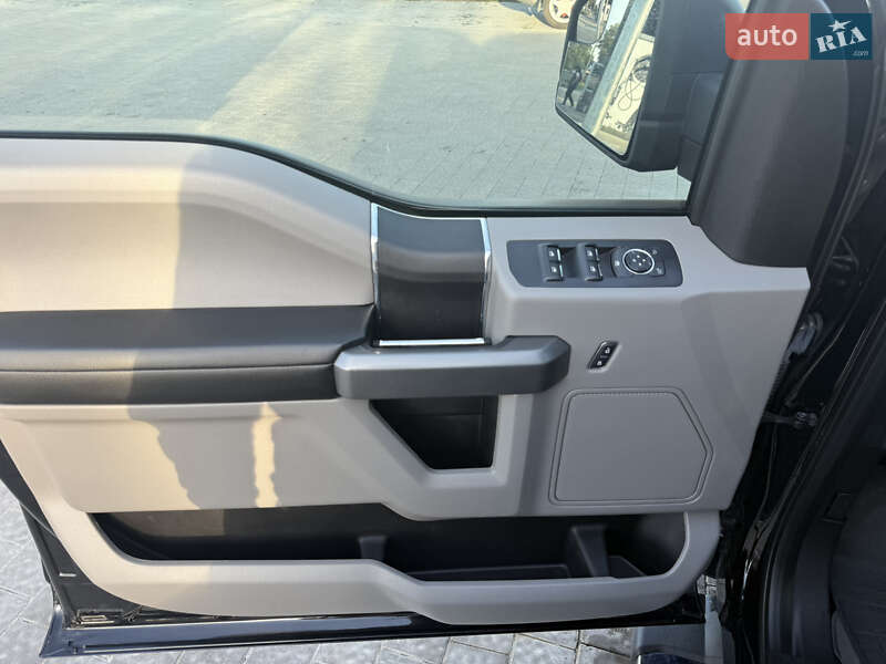 Пикап Ford F-150 2016 в Тернополе