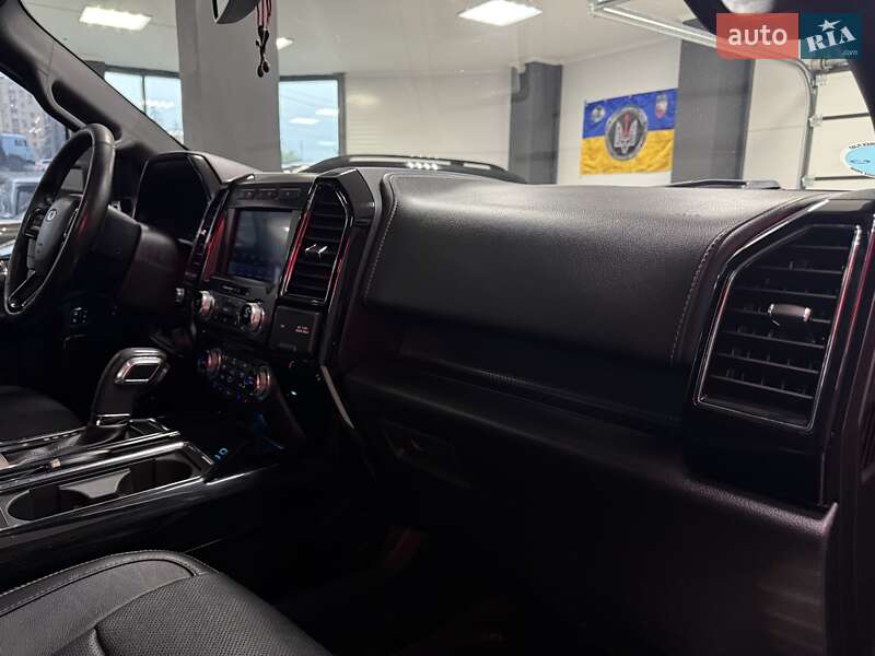 Пикап Ford F-150 2018 в Тернополе