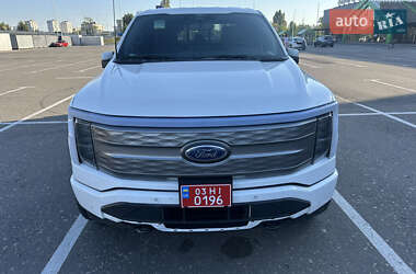 Пикап Ford F-150 2023 в 