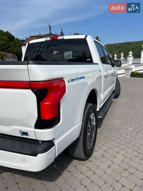 Пикап Ford F-150 2022 в Тернополе фото 24 Пикап Ford F-150 2022 в Тернополе