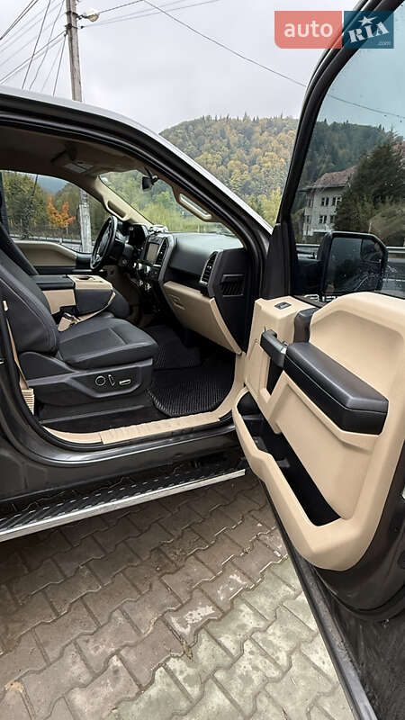 Пікап Ford F-150 2015 в Івано-Франківську