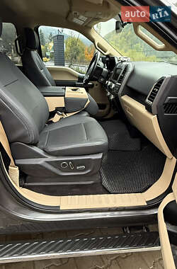Пикап Ford F-150 2015 в 