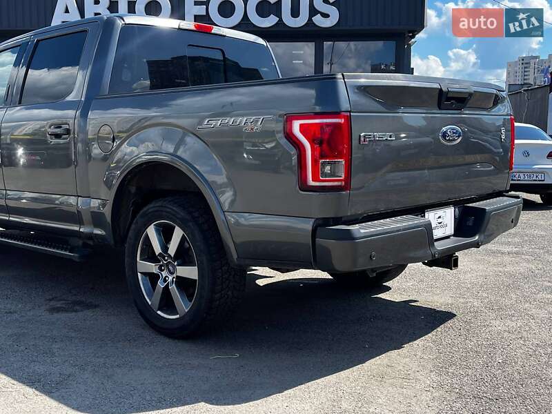 Пикап Ford F-150 2016 в Киеве