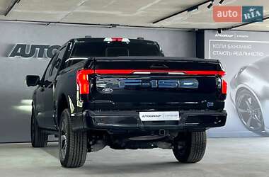 Пикап Ford F-150 2023 в 