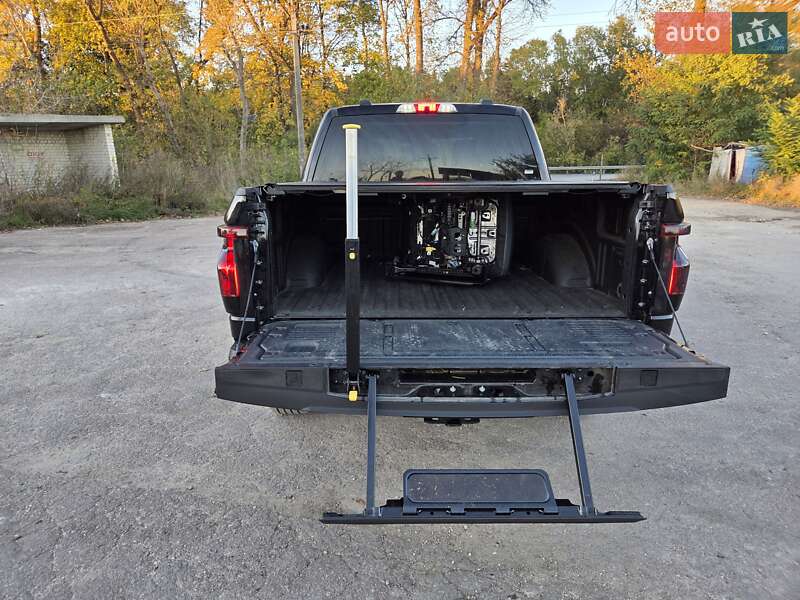 Пикап Ford F-150 2023 в Тернополе фото 9 Пикап Ford F-150 2023 в Тернополе