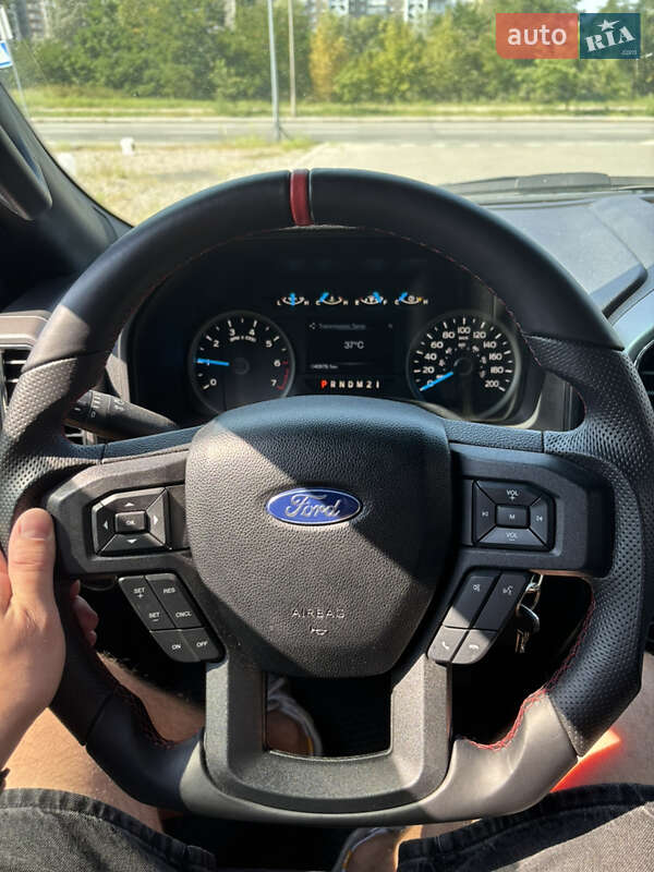 Пікап Ford F-150 2016 в Києві