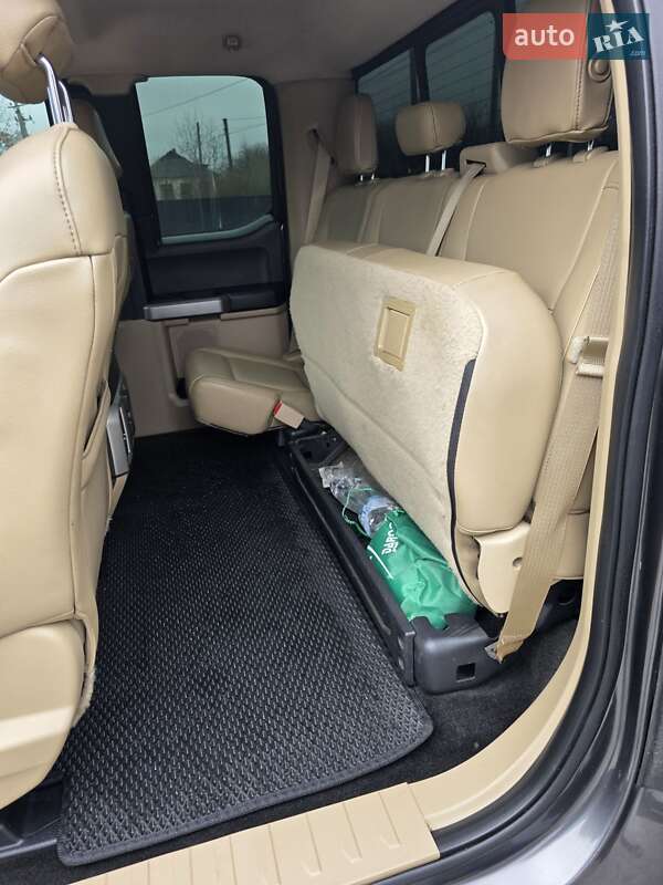 Пикап Ford F-150 2015 в Баре