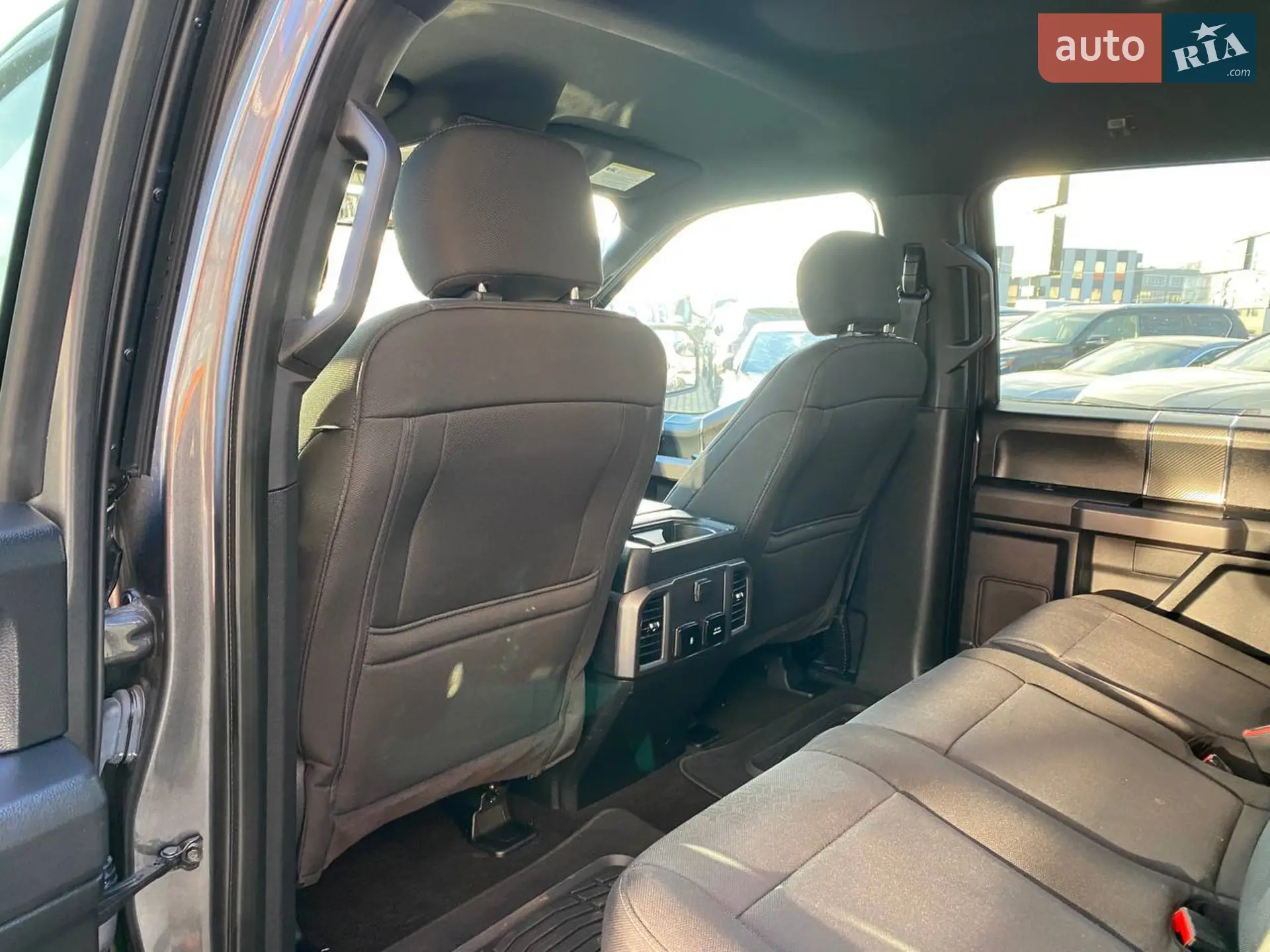 2019 Ford F-150 - мініатюра 21