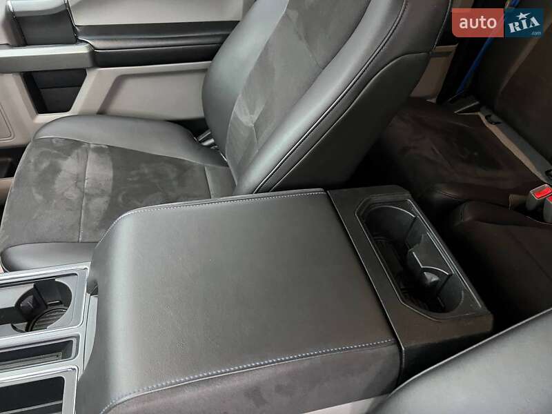 Пикап Ford F-150 2016 в Ивано-Франковске