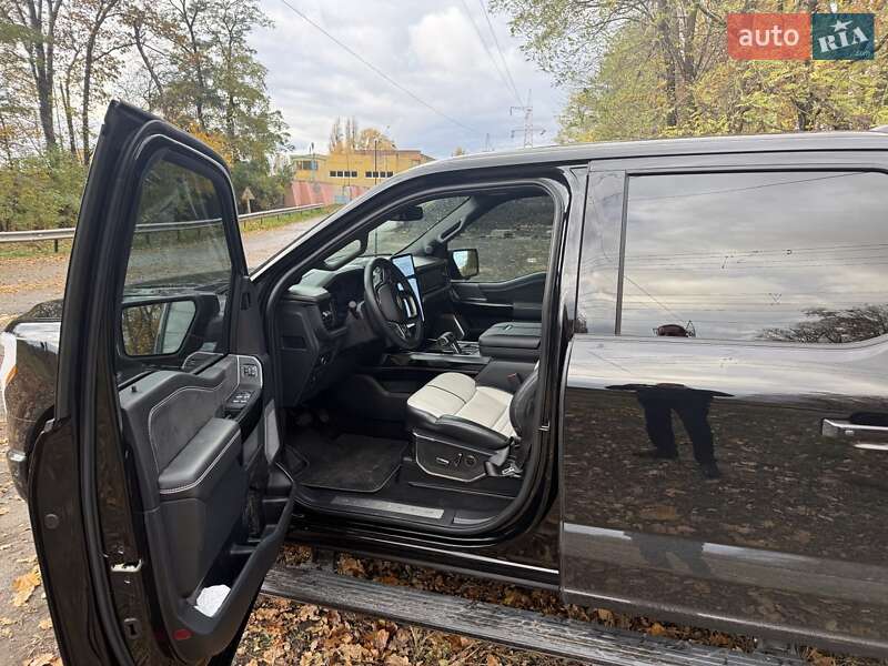 Пикап Ford F-150 2023 в Киеве фото 2 Пикап Ford F-150 2023 в Киеве