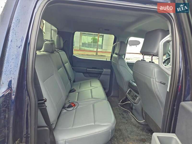 Пикап Ford F-150 2022 в Львове