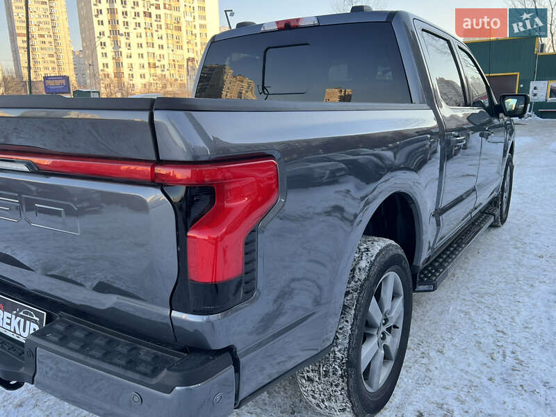 Пикап Ford F-150 2022 в Киеве
