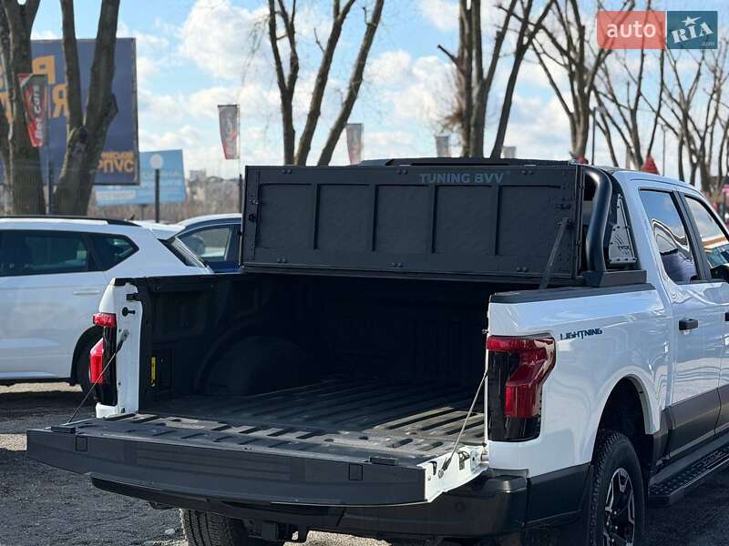 Пикап Ford F-150 2022 в Львове