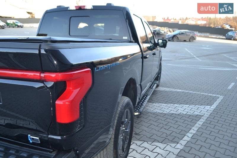 Пикап Ford F-150 2022 в Тернополе