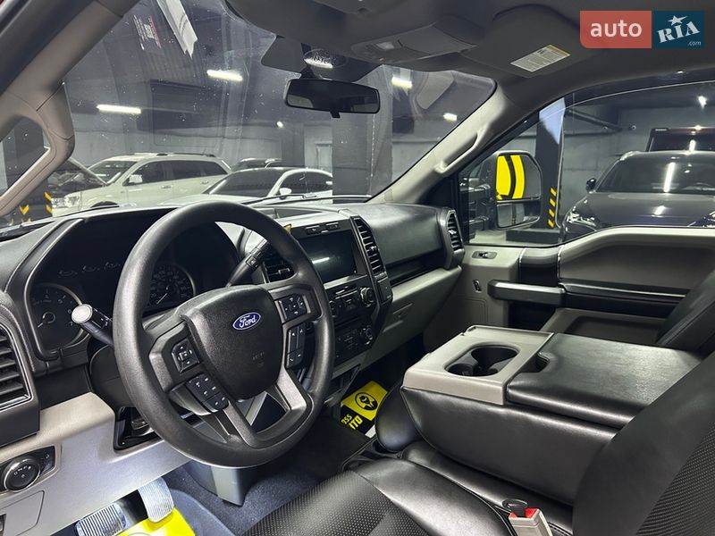 Пікап Ford F-150 2018 в Чернівцях