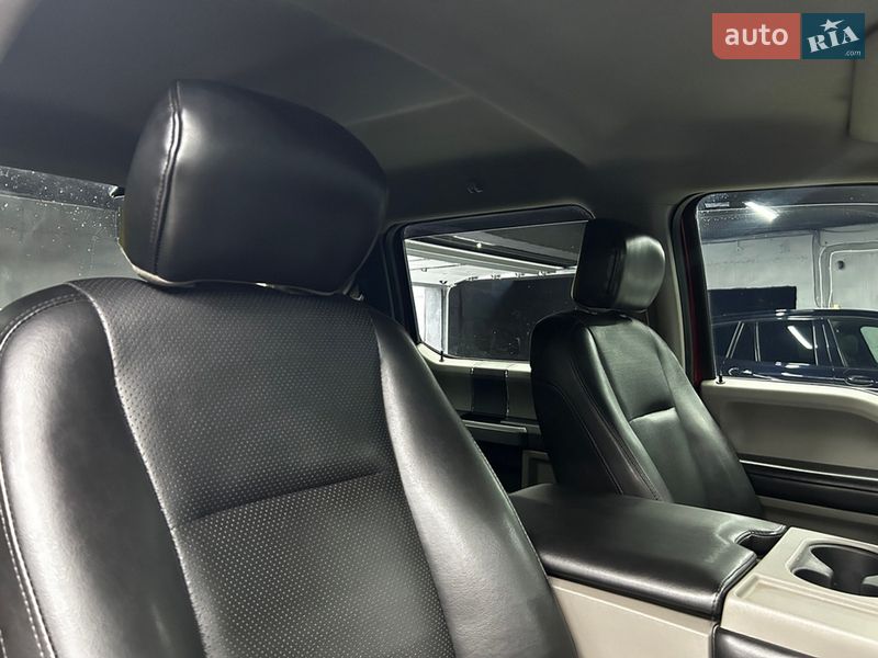 Пікап Ford F-150 2018 в Чернівцях