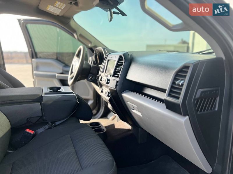 Пикап Ford F-150 2019 в Львове