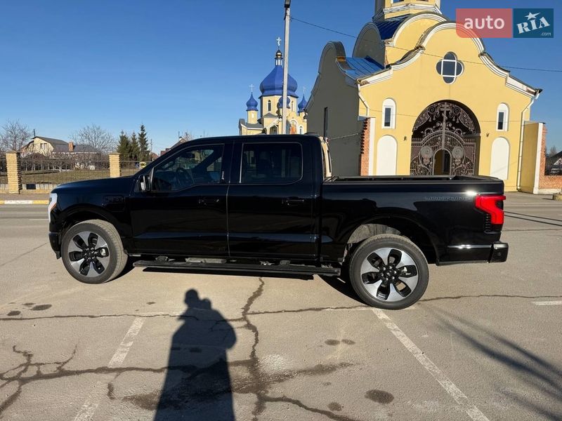 Пикап Ford F-150 2023 в Киеве фото 8 Пикап Ford F-150 2023 в Киеве