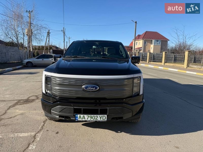 Пикап Ford F-150 2023 в Киеве фото 3 Пикап Ford F-150 2023 в Киеве