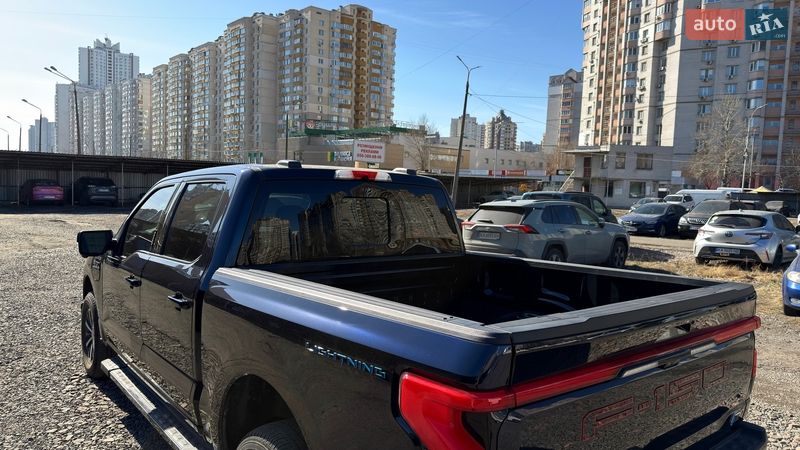 Пикап Ford F-150 2022 в Киеве фото 3 Пикап Ford F-150 2022 в Киеве