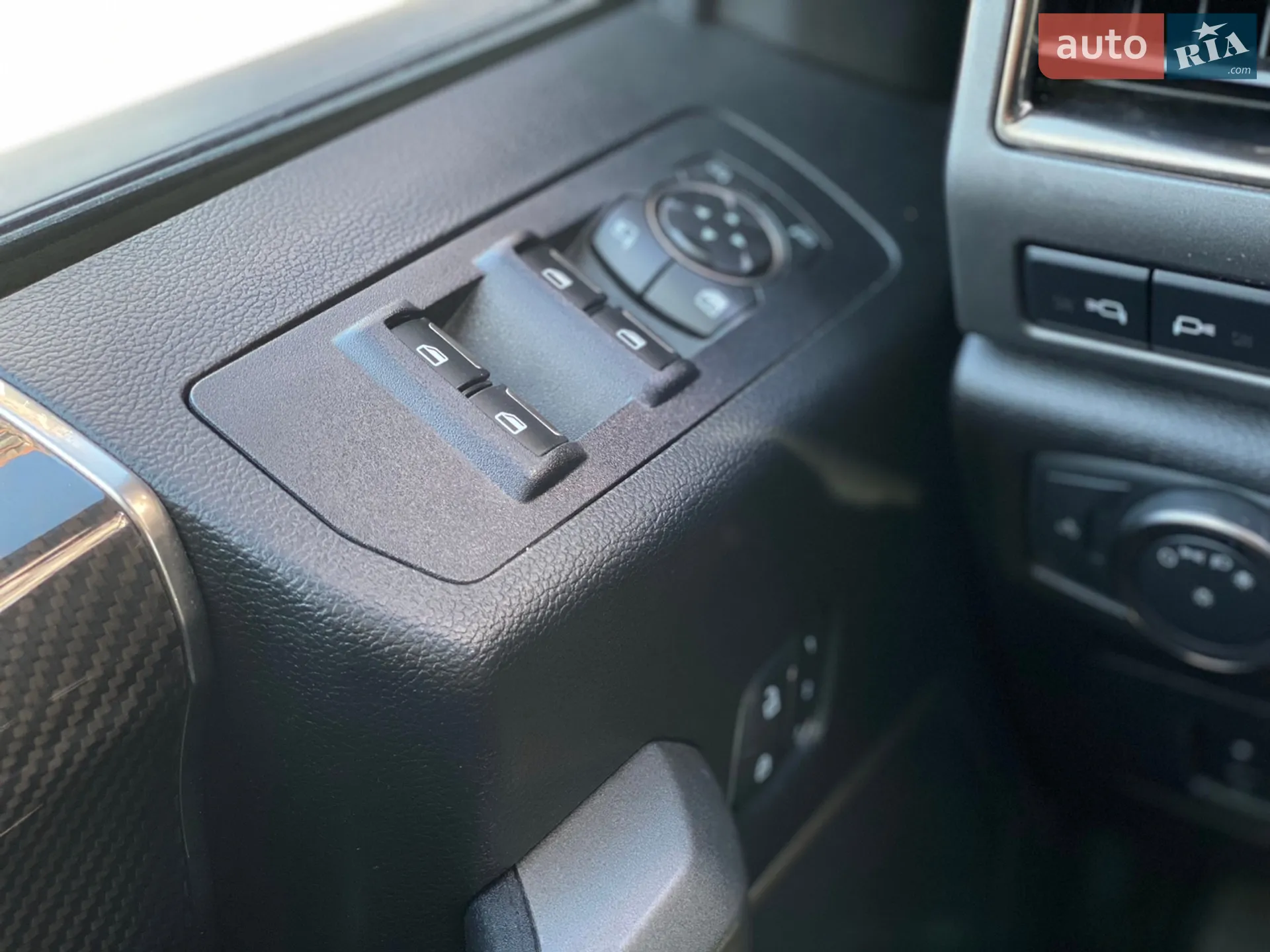 2018 Ford F-150 - мініатюра 33