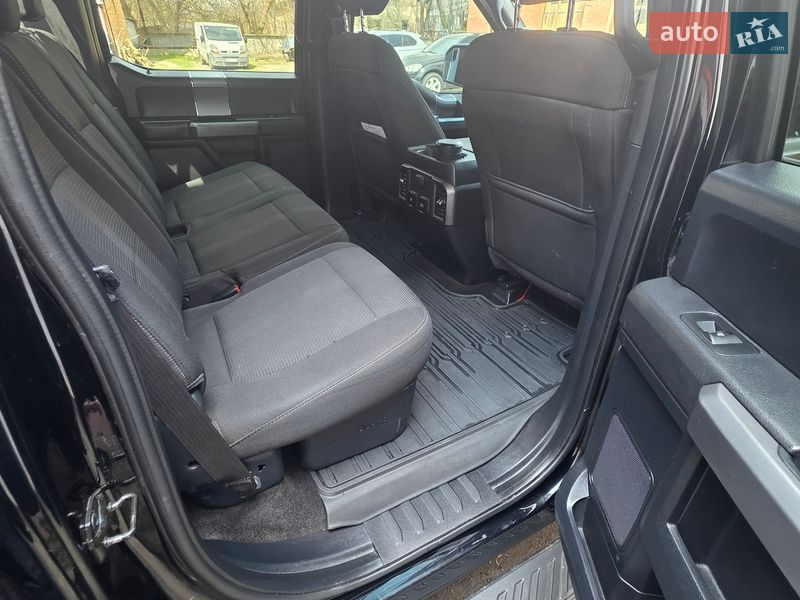 Пикап Ford F-150 2017 в Умани