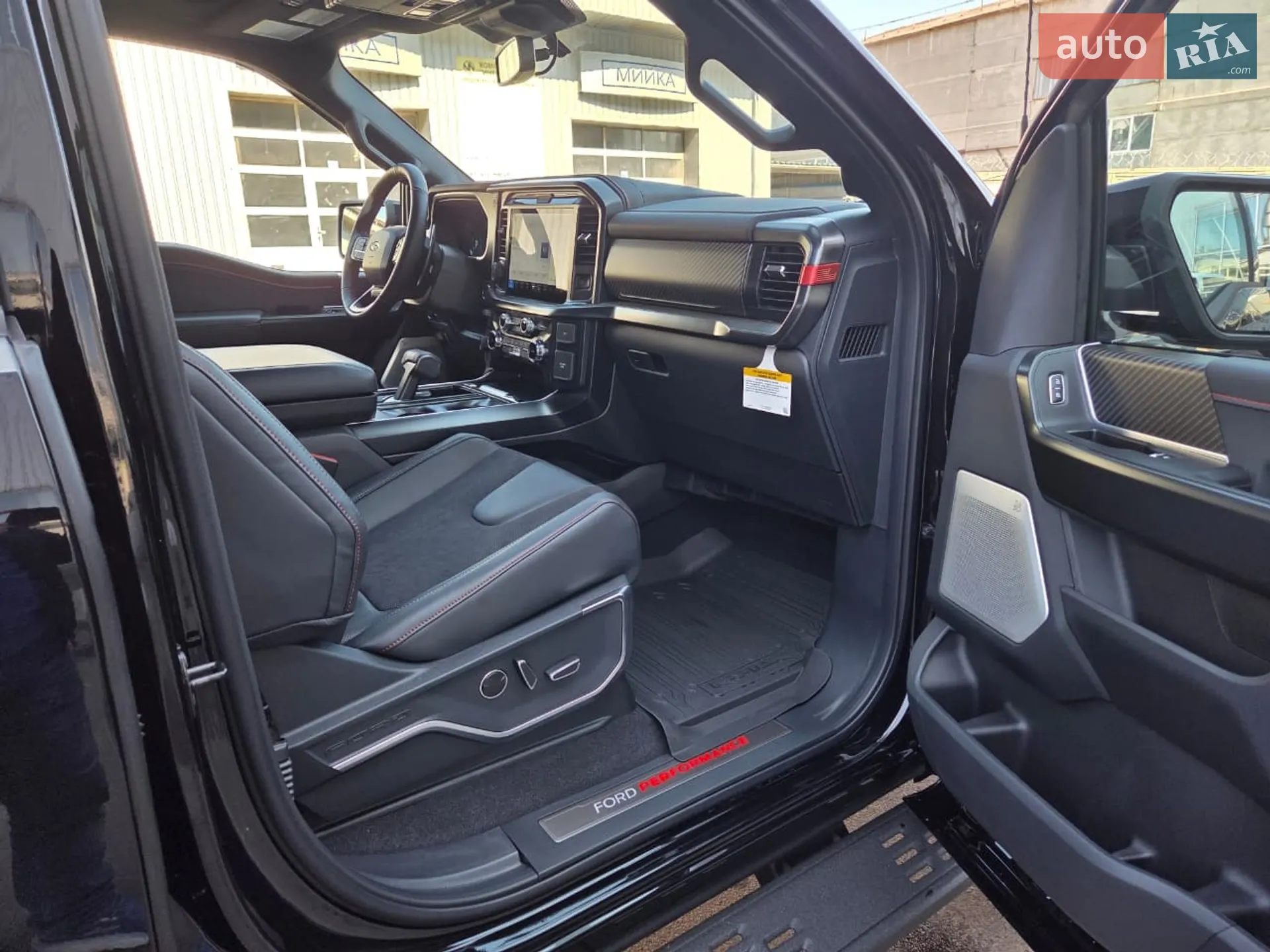 2025 Ford F-150 - мініатюра 30