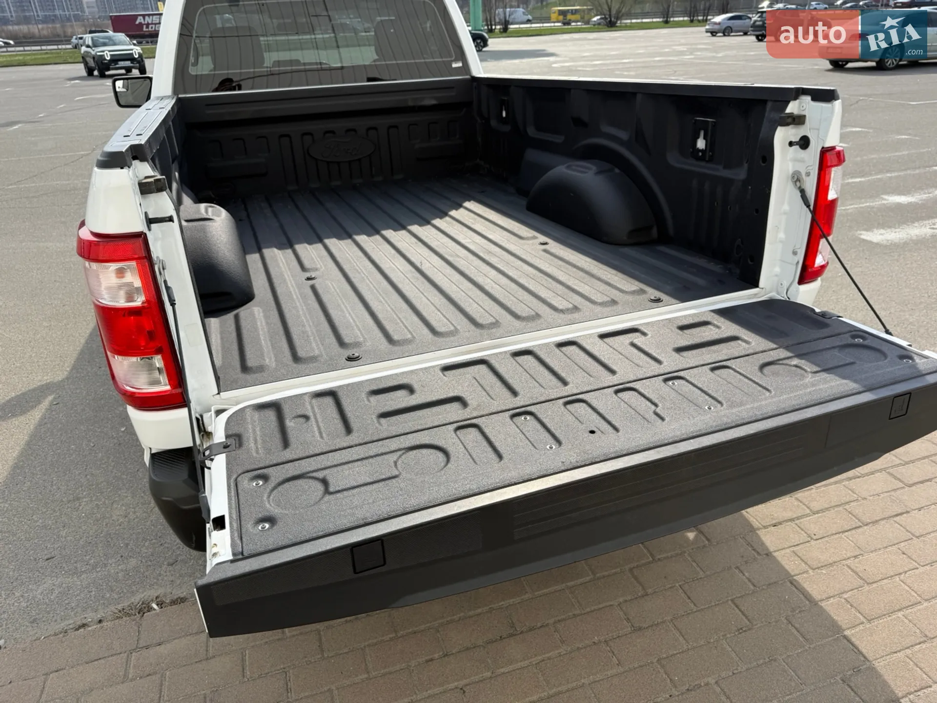 2022 Ford F-150 - мініатюра 11