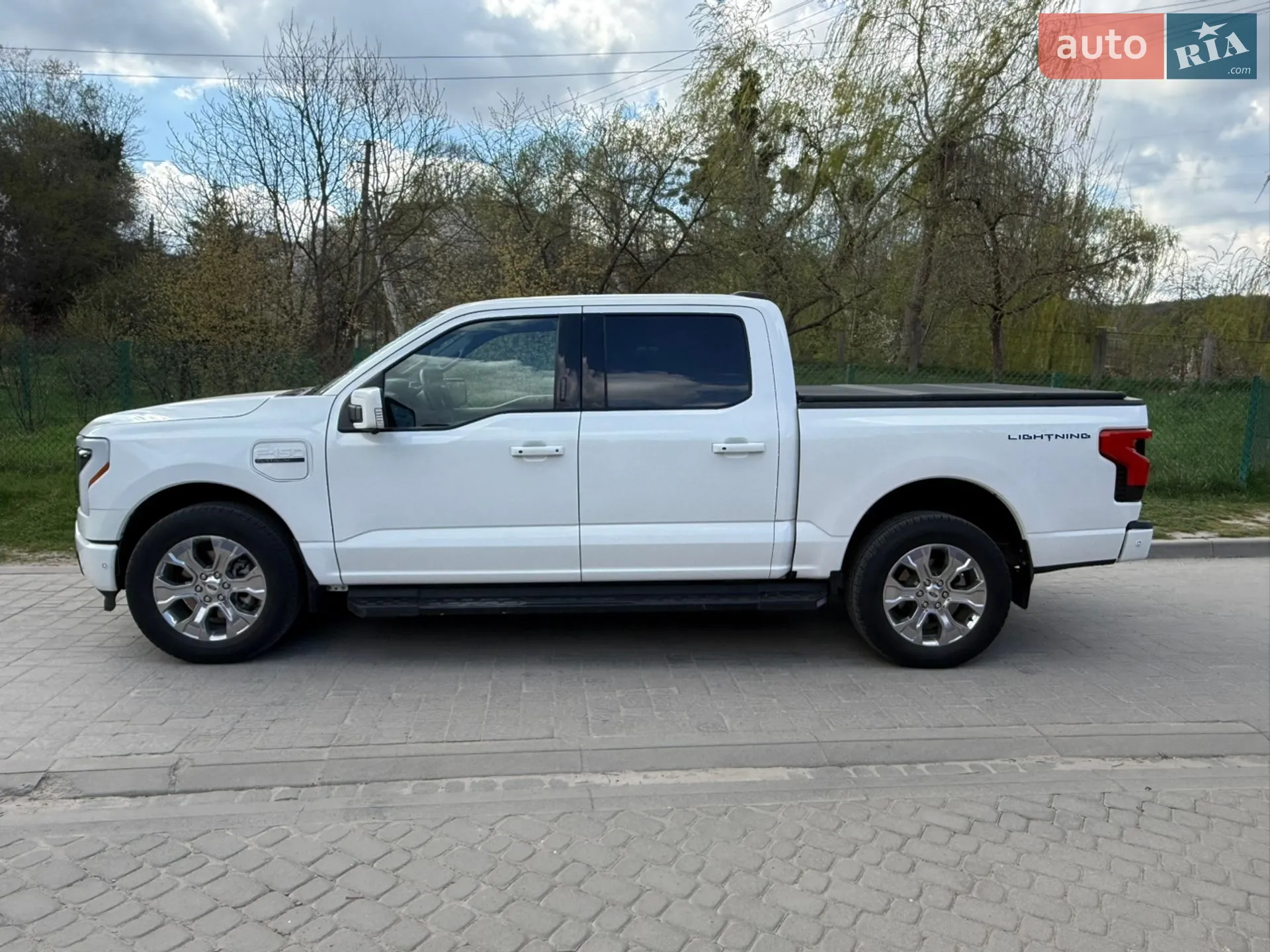 2022 Ford F-150 - мініатюра 2