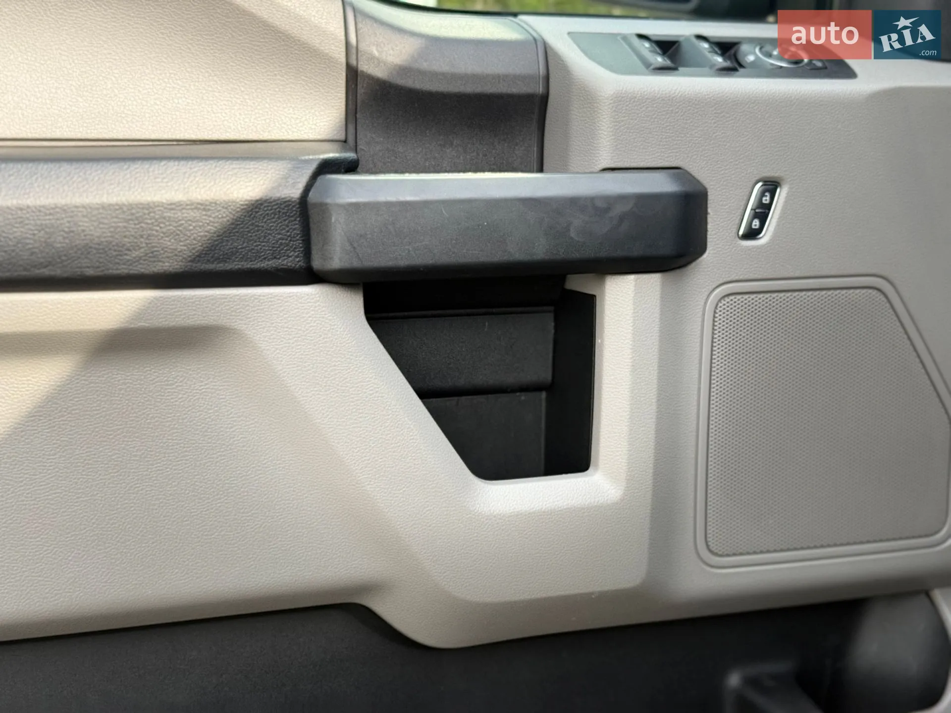 2015 Ford F-150 - мініатюра 72