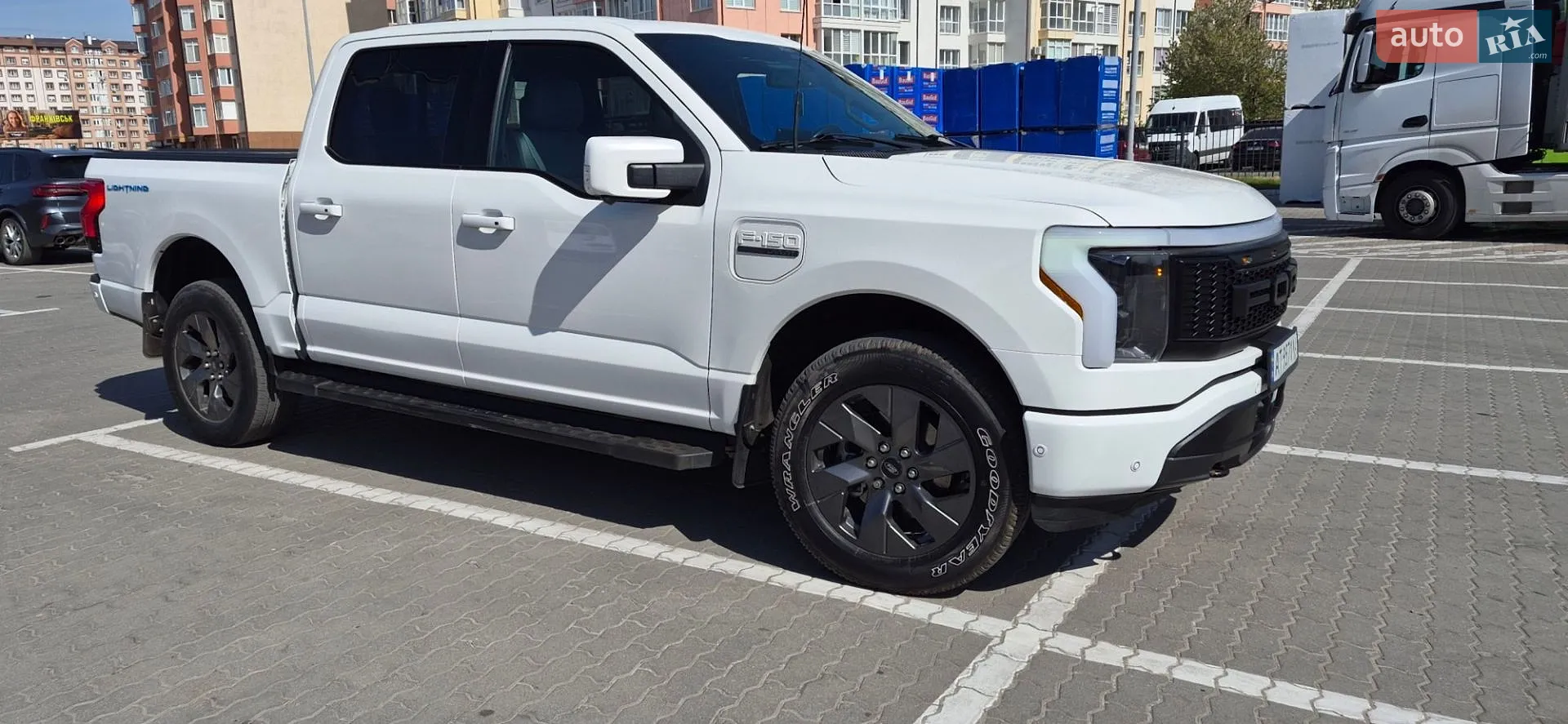 Ford FORD F 150 LIGHTNING 2022 VIN 1FT6W1EV3NWG04374 фото оголошення 4 з 43